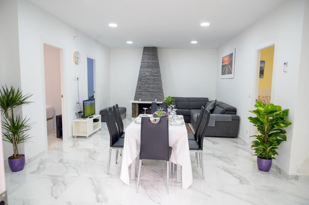 Villa Relax House Barcelone Sant Esteve Sesrovires Exterior foto