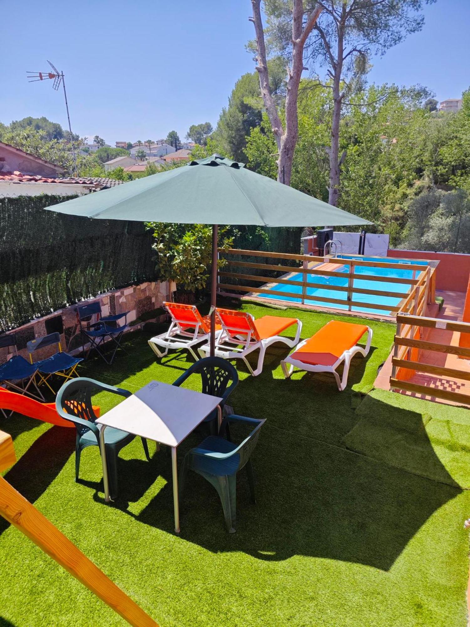 Villa Relax House Barcelone Sant Esteve Sesrovires Exterior foto