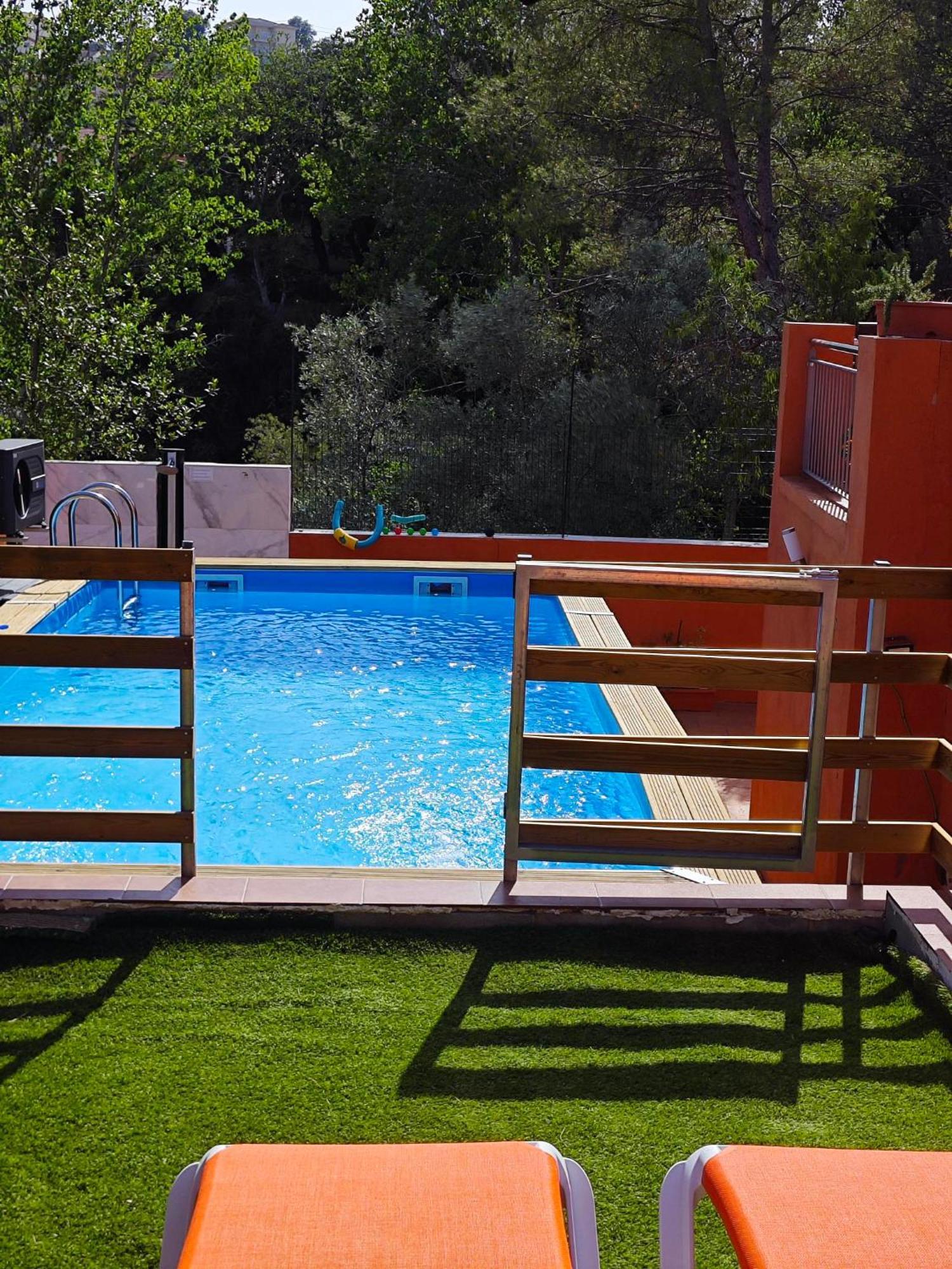 Villa Relax House Barcelone Sant Esteve Sesrovires Exterior foto