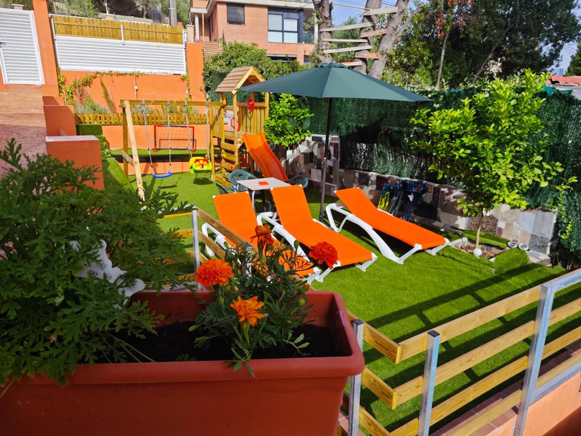 Villa Relax House Barcelone Sant Esteve Sesrovires Exterior foto